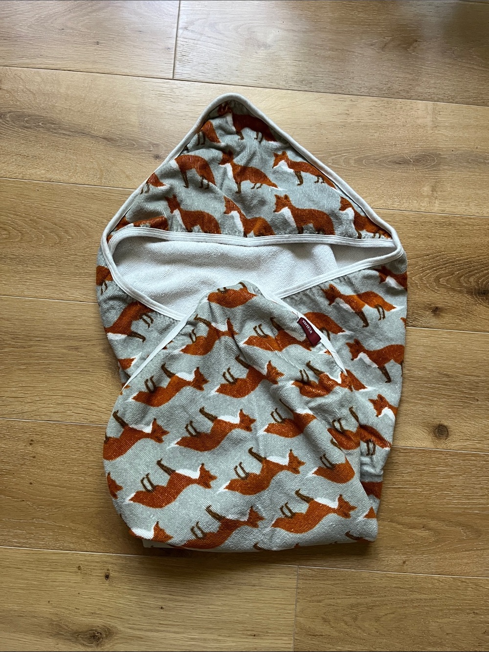 Milkbarn Fox Hooded Baby Towel in Grey